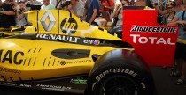 N-Gine Renault F1 Team Show